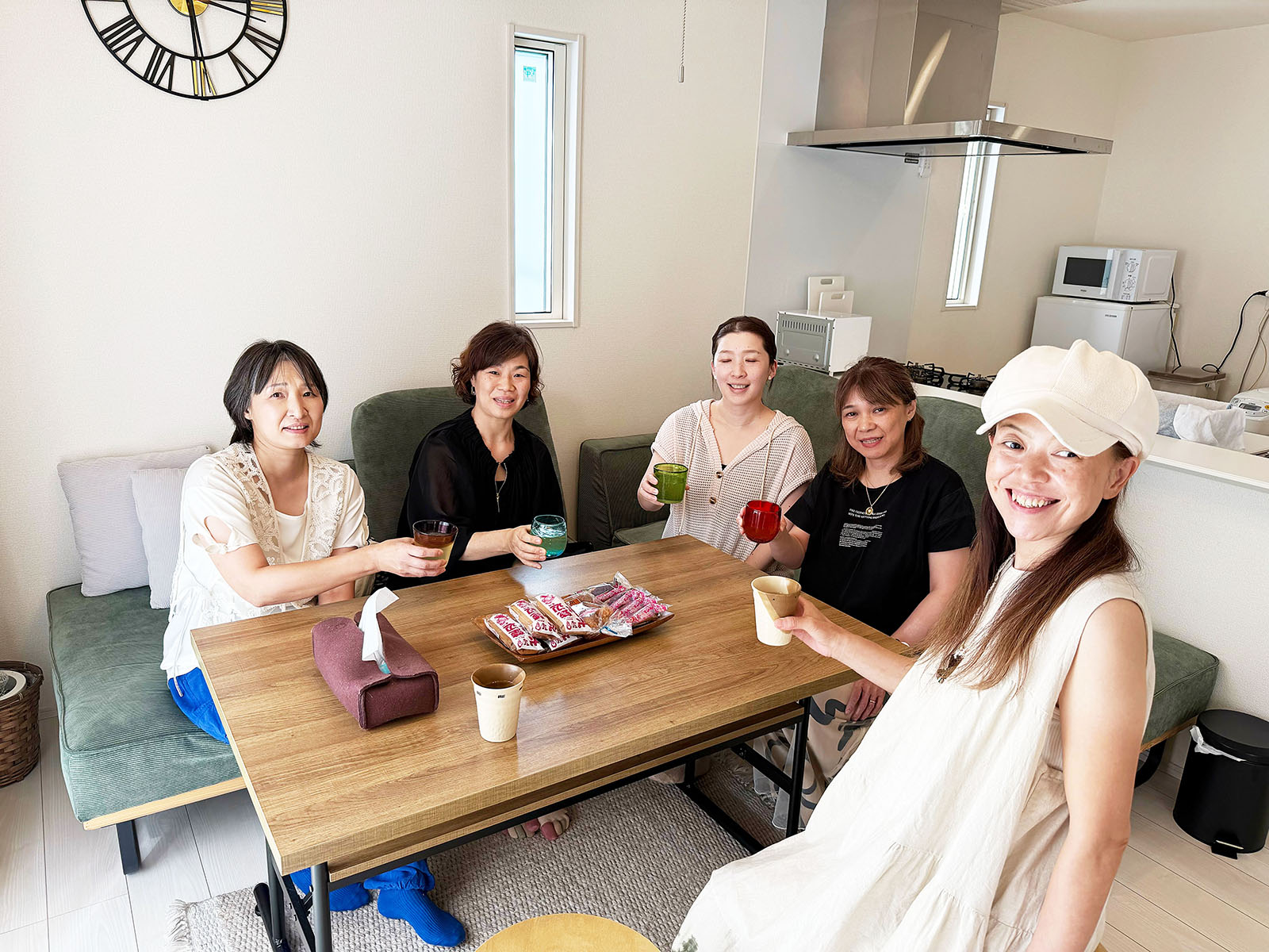 アドバンス施設で楽しく過ごす様子